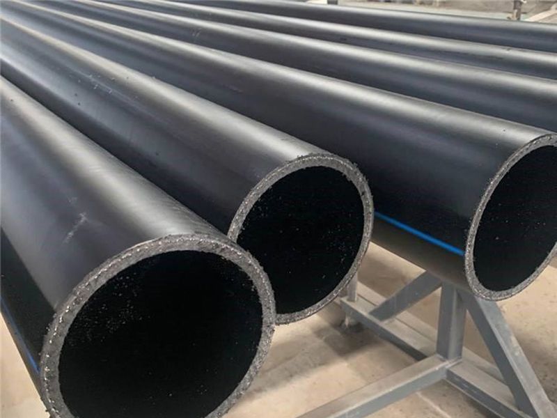 孔網(wǎng)鋼帶聚乙烯防靜電、阻燃、耐熱三合一管材